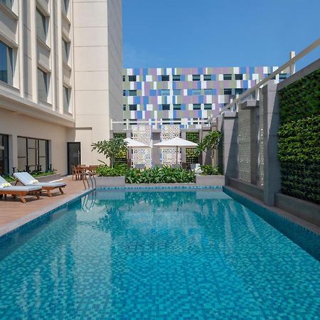 Lemon Tree Premier, New Town, Kolkata Hotel Bagian luar foto